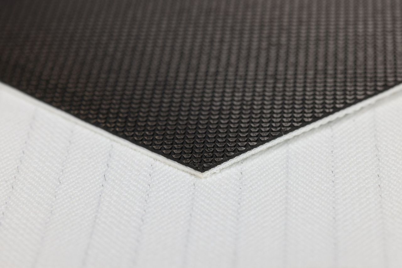 Belting General Purpose PVC 2 Ply 2000mm Diamond Top Black / Slider Back Black (Treadmill)