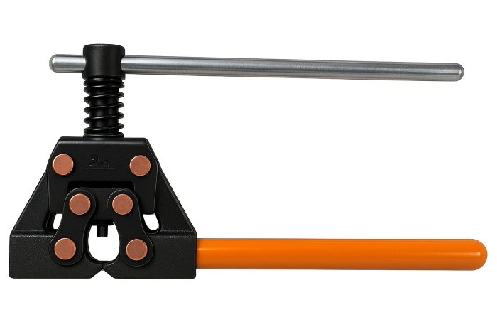 Chain Breaker Whale No.100 (60-100)