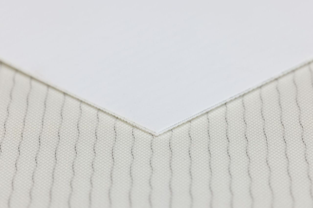 Belting Food Quality PVC 2 Ply 2000mm Gloss Top White / Slider Back Off White